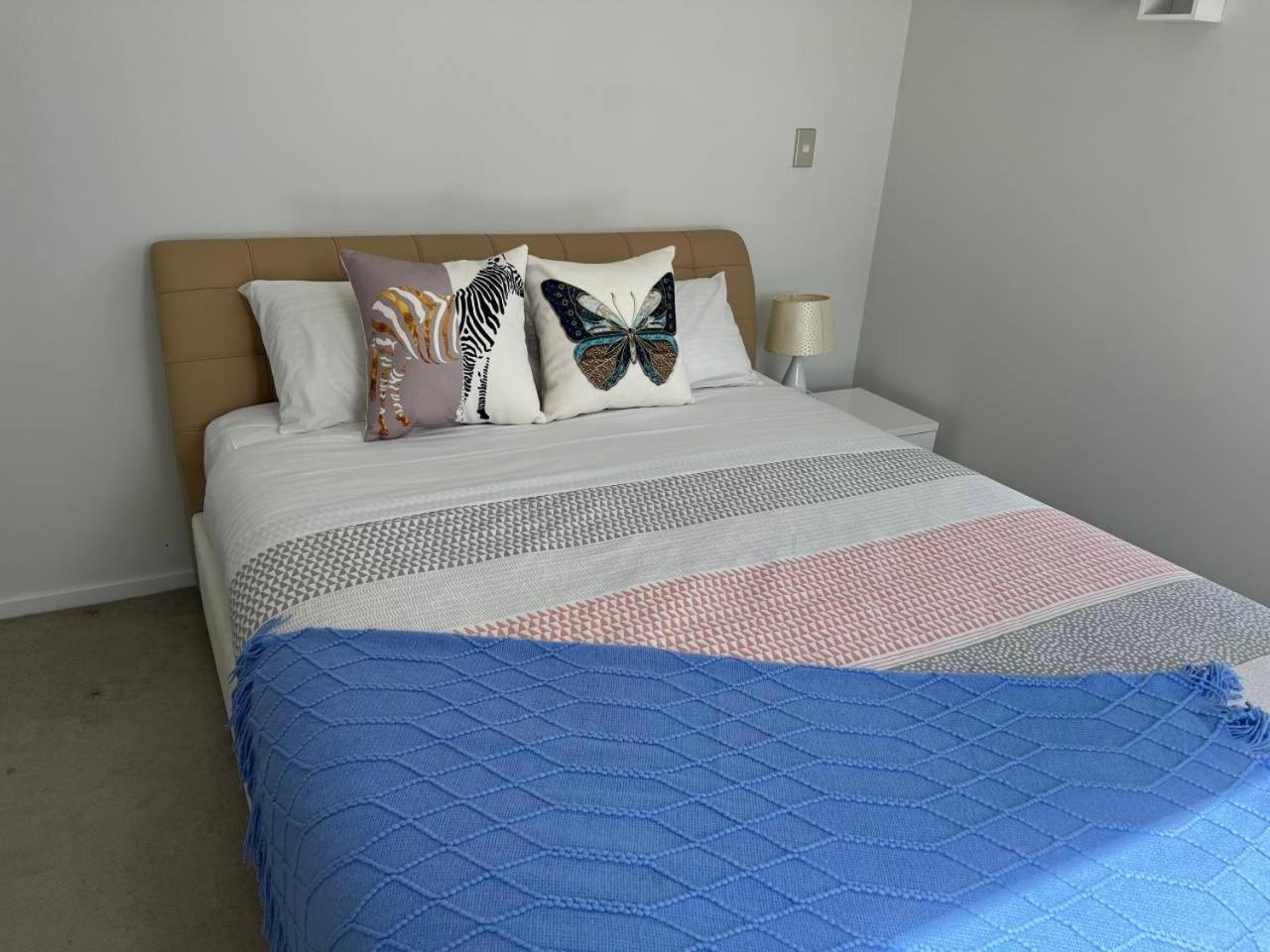 Stunning 3 Bedroom Penthouse Apt In Auckland Cbd ภายนอก รูปภาพ